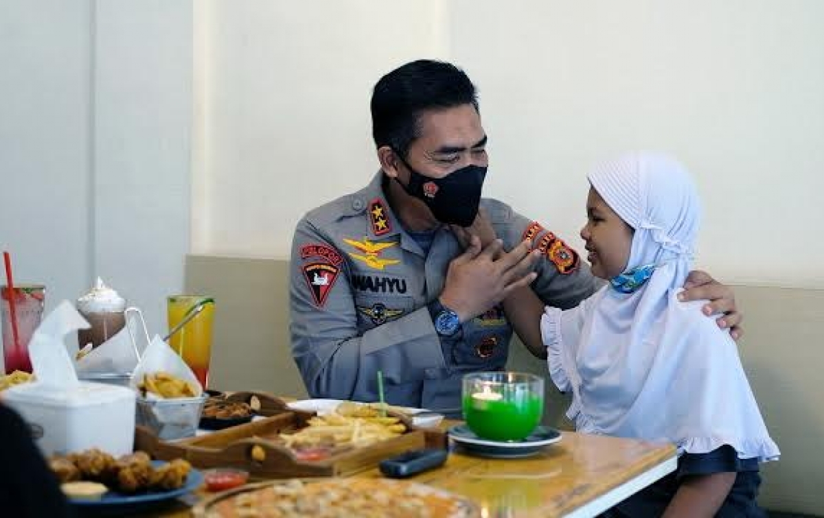 Nekat Surati Kapolda Aceh, Anak Juru Parkir Dijemput Sang Jenderal