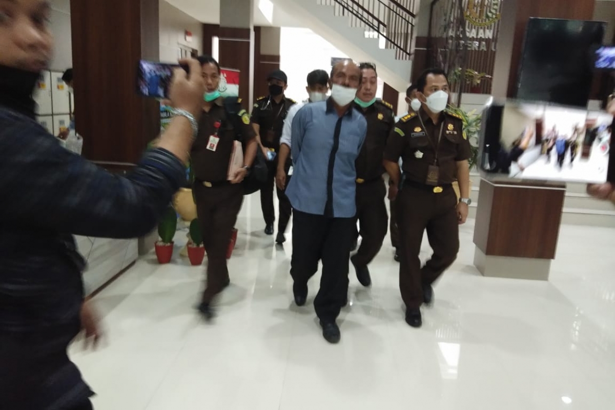 Kejatisu Tahan Tersangka Korupsi Hutan Tele