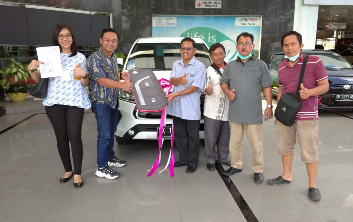 Koperasi Maju Tarutung Terima Hadiah Tabungan Simantap