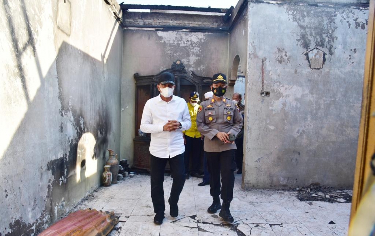 Tinjau Kebakaran Rumah, Gubsu Minta Pembangunan Selesai Sebelum Ramadan