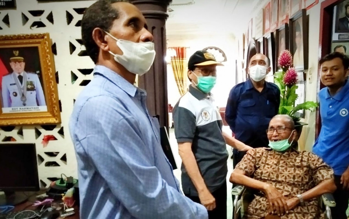 Museum di Rumah Sendiri: Tok Wan Haria Menunggu Rindu