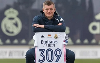 Toni Kroos Ingin Pensiun di Santiago Bernabeu