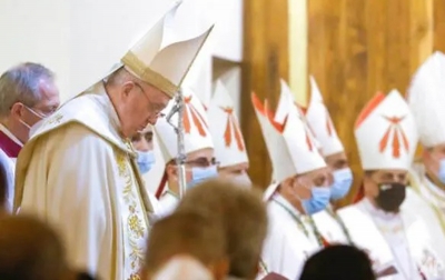 Paus Fransiskus Kunjungi Komunitas Kristen di Baghdad