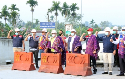 Foto: Peresmian Operasional Tol Medan-Binjai