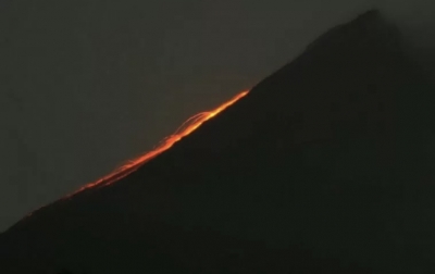 Gunung Merapi 10 Kali Luncurkan Guguran Lava Pijar