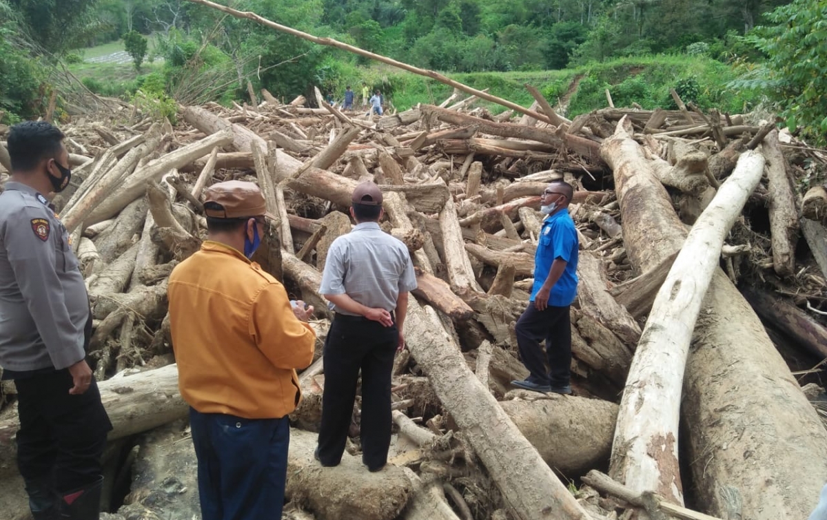 Banjir Bandang Terjang Sukadame Dairi