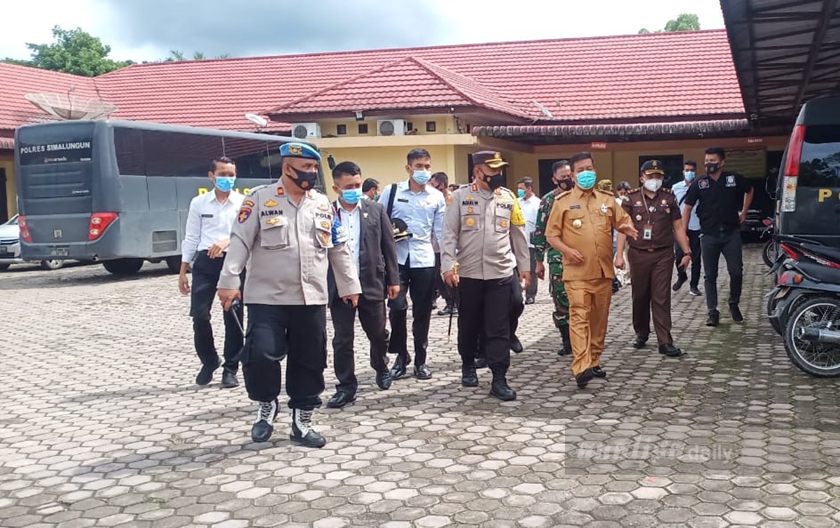 Radiapoh Sinaga Hadiri Rapat Koordinasi Operasi Ketupat Toba