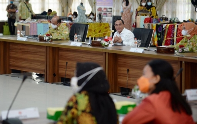 Gubsu Ingatkan Dekranasda Jalin Kemitraan di Daerah