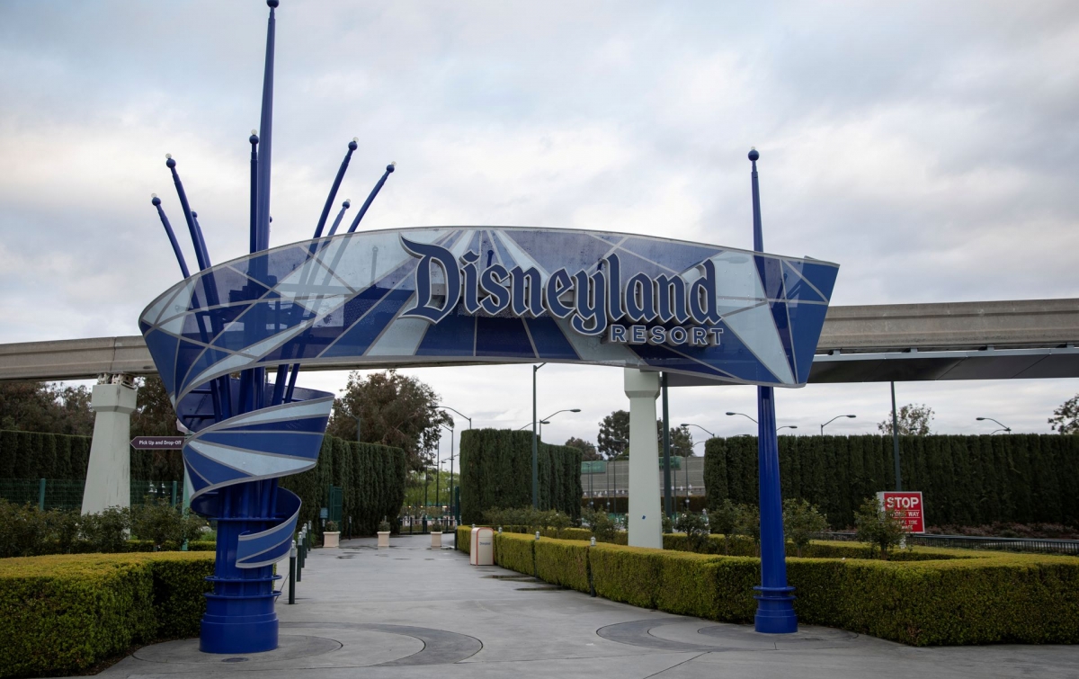 Setelah Tutup 1 Tahun, Disneyland California Akhirnya Dibuka