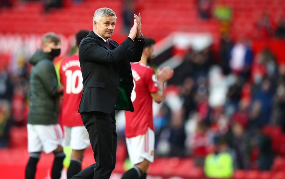 Bentangkan Bendera Palestina, Solskjaer: Saya Hormati Hak Mereka