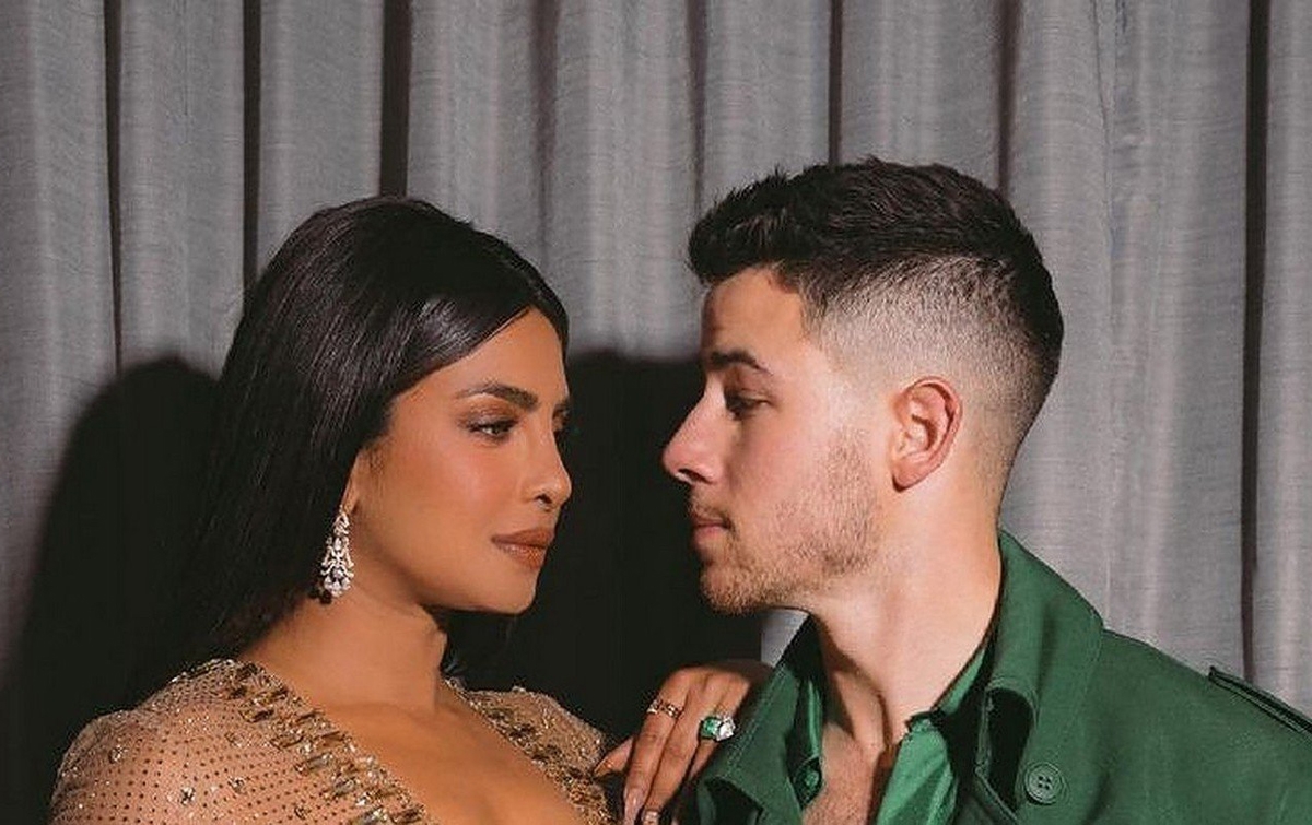 Priyanka Chopra Sangat Bangga Pada Nick Jonas