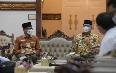 Sandiaga Bantu Percepat Realisasi Investasi Pariwisata UEA di Aceh