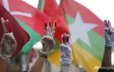 Junta Myanmar Larang Siaran Televisi Satelit