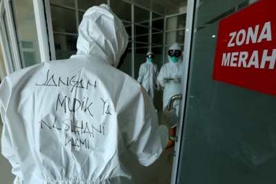 59 Pelaku Perjalanan Asal India Positif Covid-19