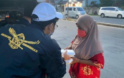 Sapma AMS XII Sumut Berbagi Kebaikan, Bagikan Takjil Gratis ke Masyarakat