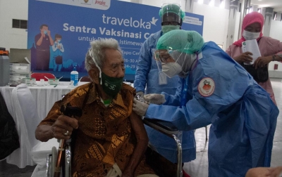 Menkes: 2,8 Juta Lansia Telah Divaksinasi Covid-19