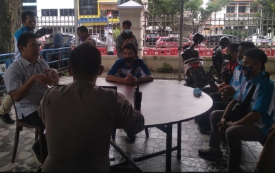 Sulit Urus SIM, Gerkatin Datangi Kantor Satlantas Medan