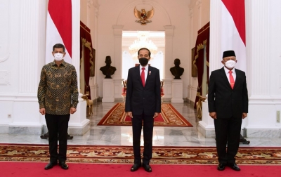 Jokowi Lantik Kepala BNPB Ganip Warsito