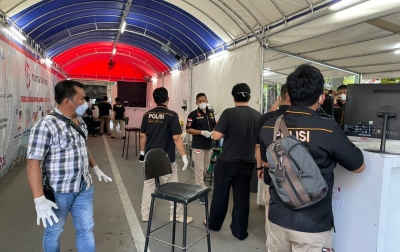 Layanan Rapid Test Covid-19 Drive Thru di Jalan Pulau Pinang Digeledah Polisi