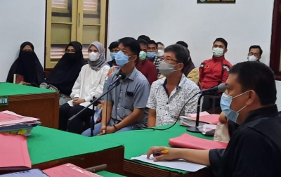 Terbukti Gelapkan Uang Rp 3,6 Miliar, Abang Beradik Divonis 18 Bulan Penjara