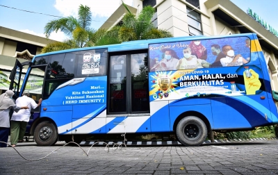 Foto: Bus Vaksinasi Keliling