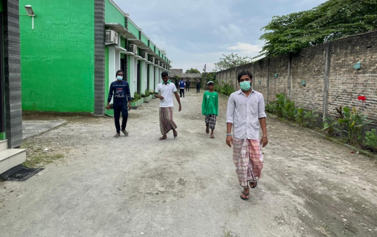 81 Pengungsi Rohingya dari Aceh Dipindahkan ke Medan