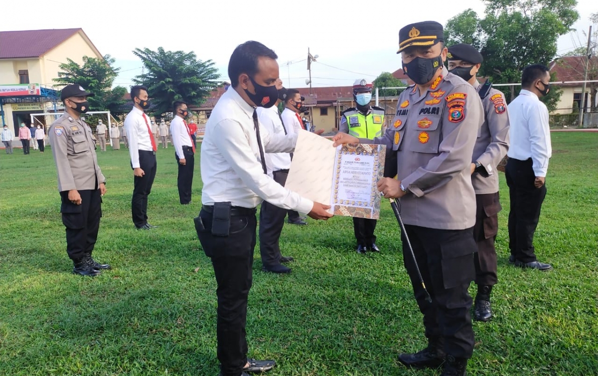 Kapolresta Deliserdang Apresiasi Anggota Berprestasi