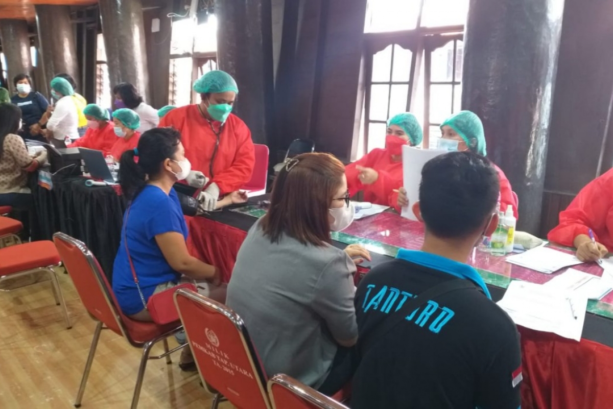 Polda Sumut Kembali Gelar Vaksinasi Massal di Taput