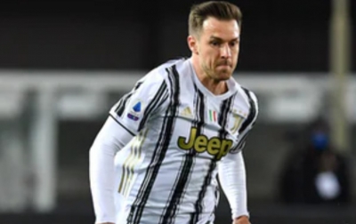 Krisis Lini Tengah, Barcelona Lirik Ramsey