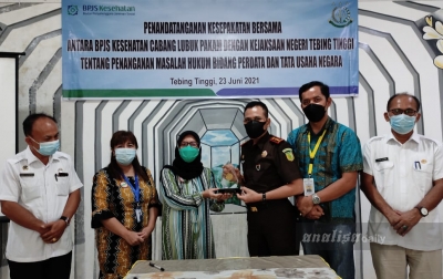 Keberhasilan JKN-KIS Bergantung Komitmen Badan Usaha