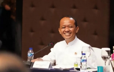 Pabrik Baterai Mobil Listrik di Indonesia Mulai Berproduksi 2023