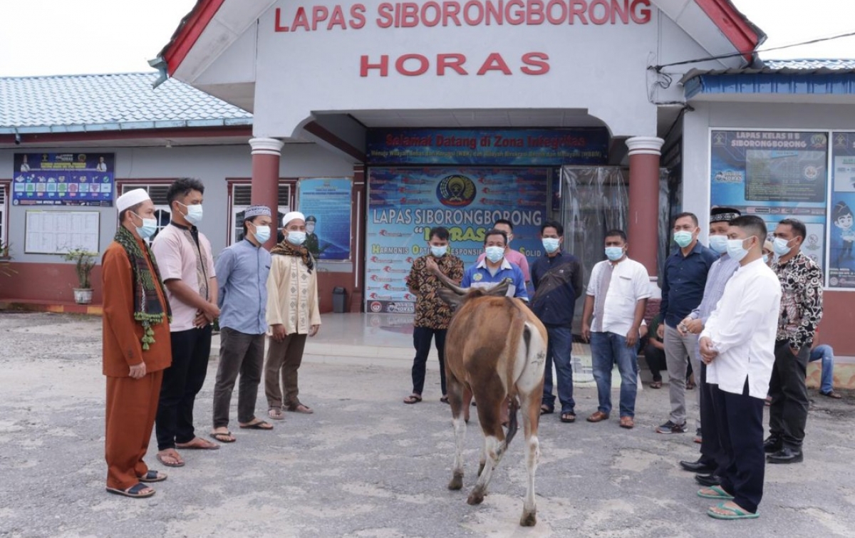 Lapas Siborongborong Sembelih Tiga Ekor Hewan Kurban