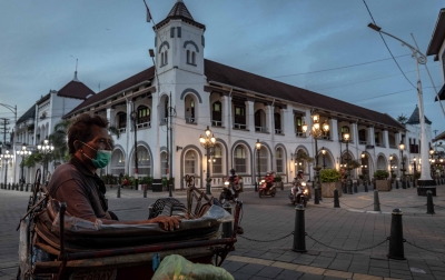 Lindungi Masyarakat dari Covid-19, Pemerintah Gunakan 3 Strategi