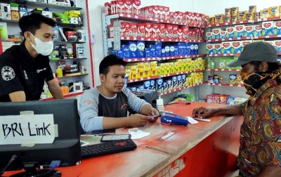 Ketiban Durian Runtuh! Bermula Dari Gerai Pulsa, Agen BRILink Ini Raup Cuan Hingga Punya Minimarket