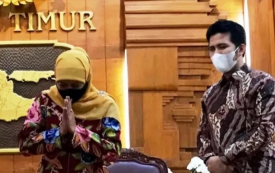 Khofifah Minta Maaf dan Ajak Warga Tetap Semangat