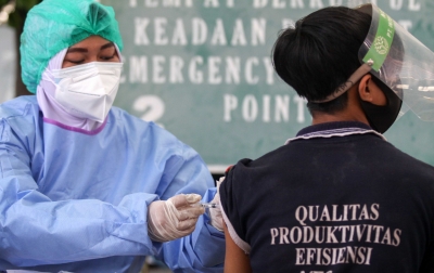 44,10 Juta Orang di Indonesia Telah Divaksin Covid-19 Dosis Pertama