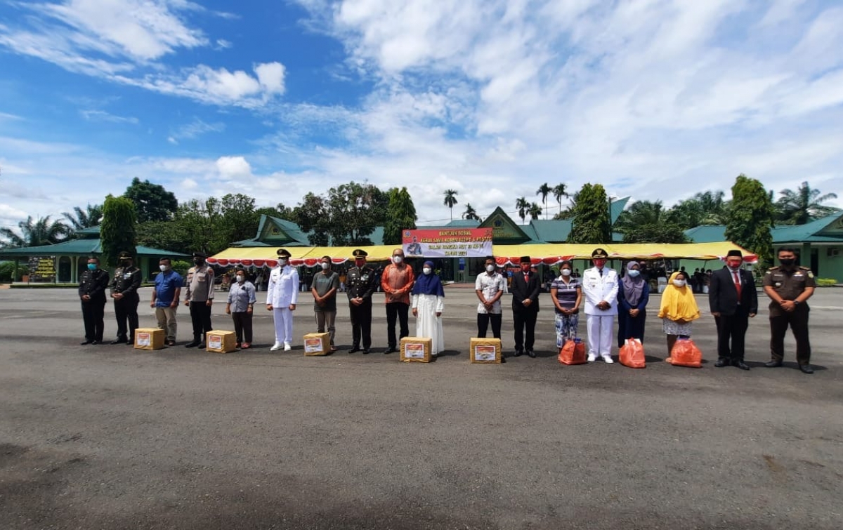 PT STTC dan Korem Berikan Bantuan