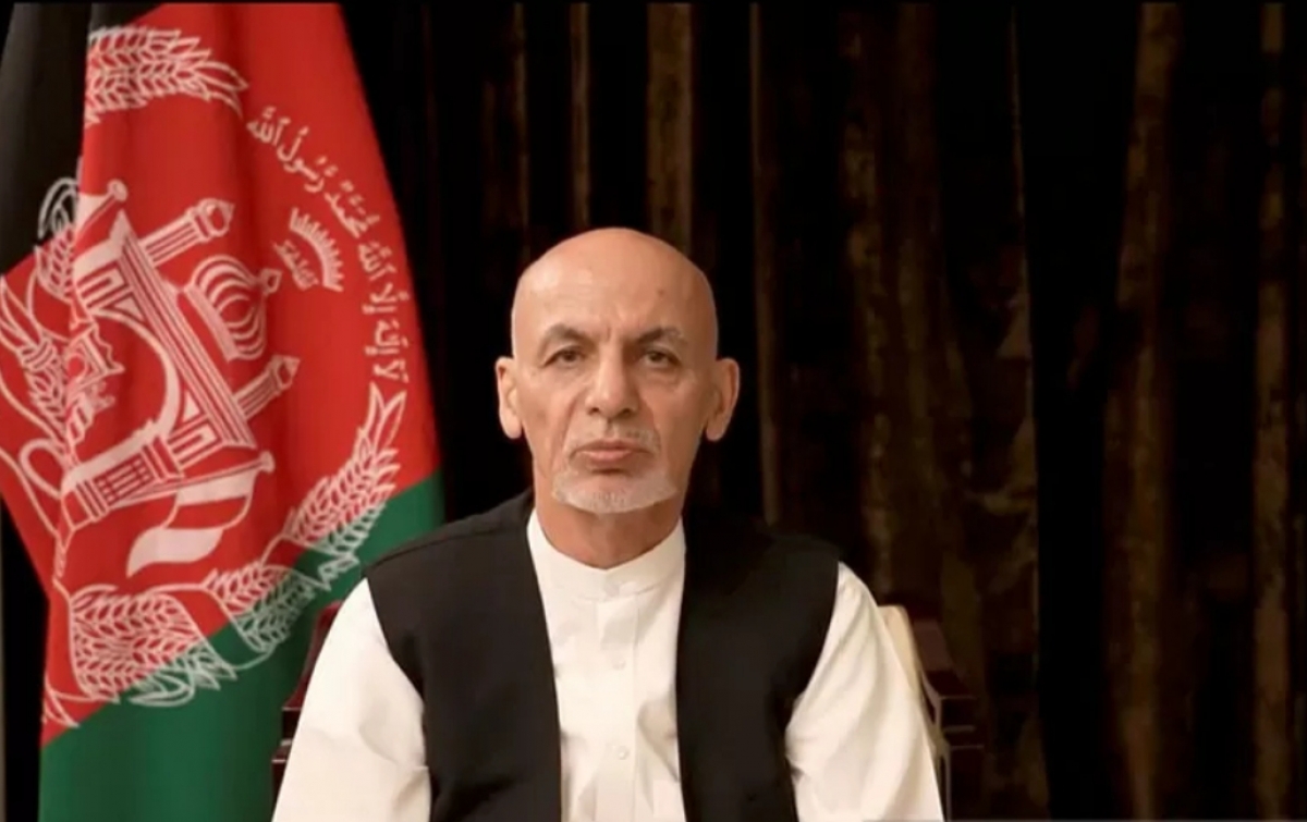 Ashraf Ghani Bersumpah untuk Kembali ke Afganistan