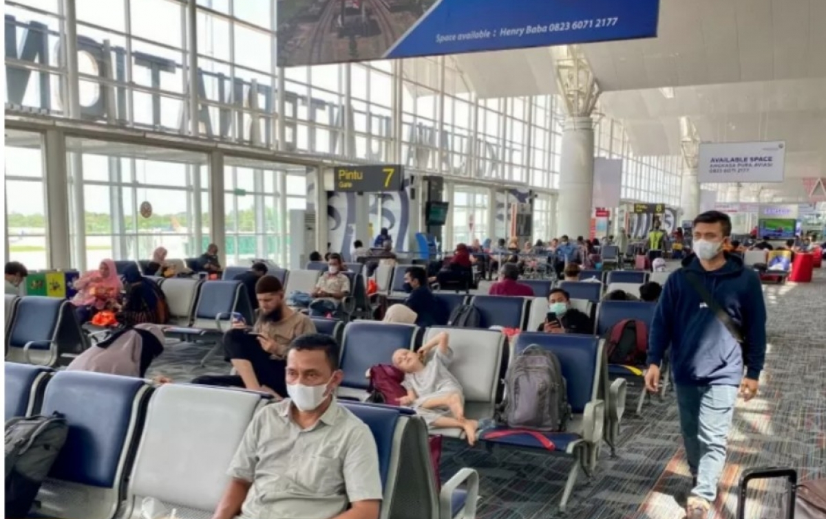 Pesawat Batik Air Mendarat Darurat di Bandara Kualanamu