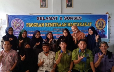 Guru Matematika Dilatih Gunakan Software Geogebra