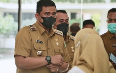 Bobby Dukung BUMN Perpanjang Vaksinasi di Eks Bandara Polonia Medan