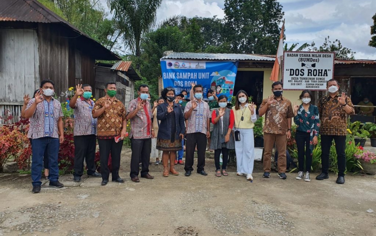 PTTEP Dukung Pengolahan Sampah Terpadu di Kawasan Pariwisata Super Prioritas Danau Toba