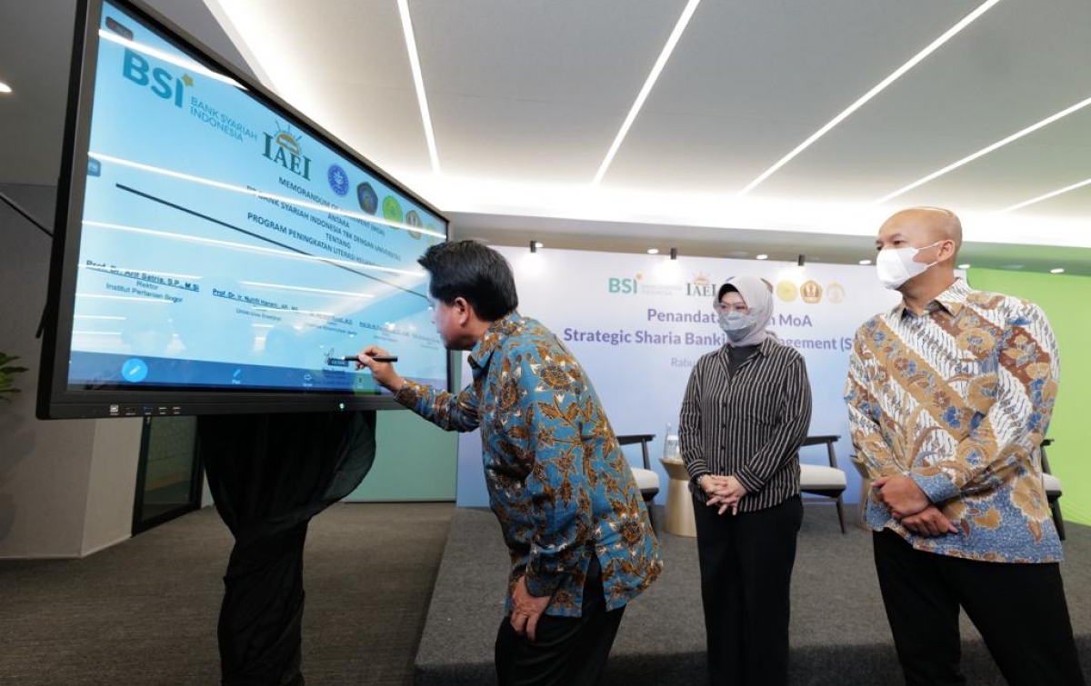 BSI dan 5 Perguruan Tinggi Kerja Sama Tingkatkan Literasi Keuangan Syariah
