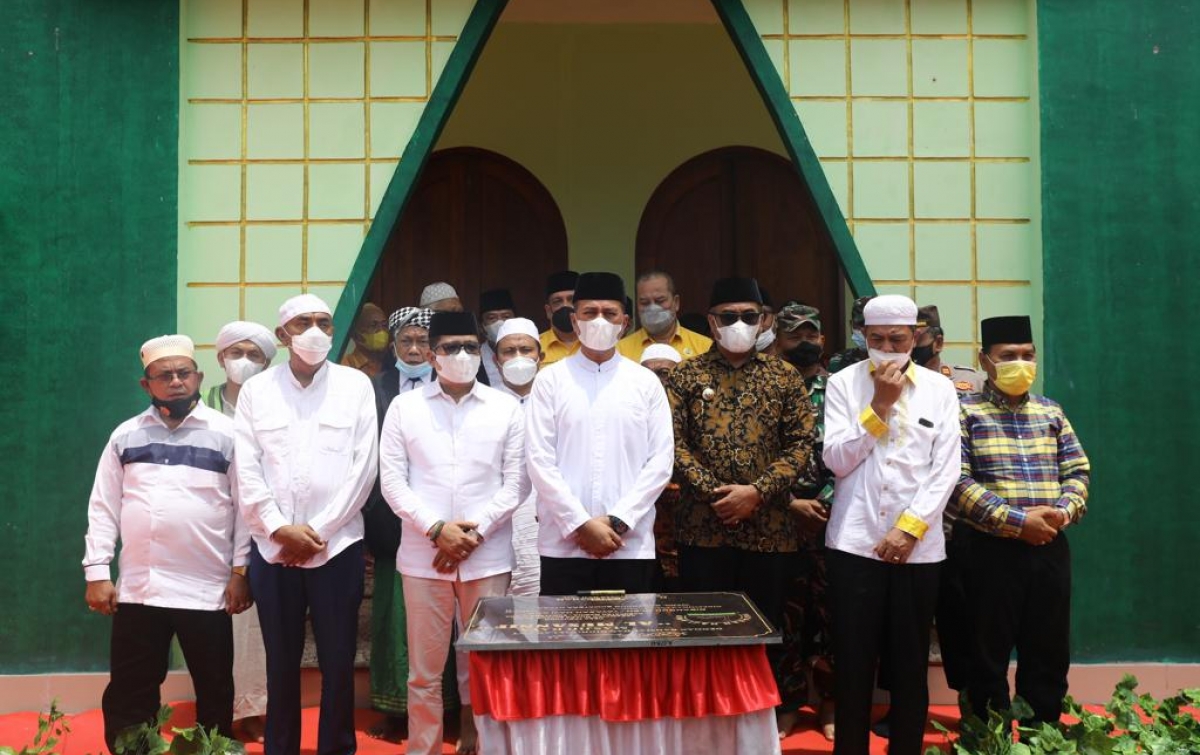 Musa Rajekshah Resmikan Masjid Al Musannif Ke 24 Di Tabuyung Madina Sumut 