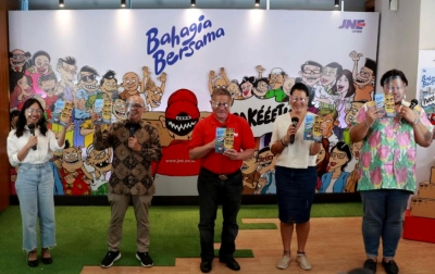 JNE Deklarasikan Hari Bahagia Bersama