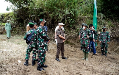 TMMD Bangun Jalan 8.000 Meter di PGGS Pakpak Bharat