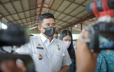 Pedagang Pasar Lau Cih Ucapkan Terima Kasih ke Bobby Karena Telah Beton Jalan