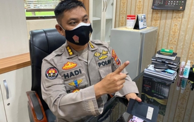 Terlibat Korupsi, Polisi Serahkan Mantan Bupati Labusel ke Kejaksaan