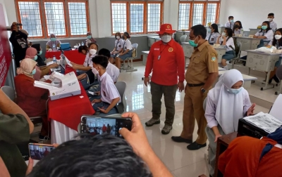 Ribuan Pelajar Divaksin Covid-19, Sekolah Tatap Muka Diharap Segera Dimulai