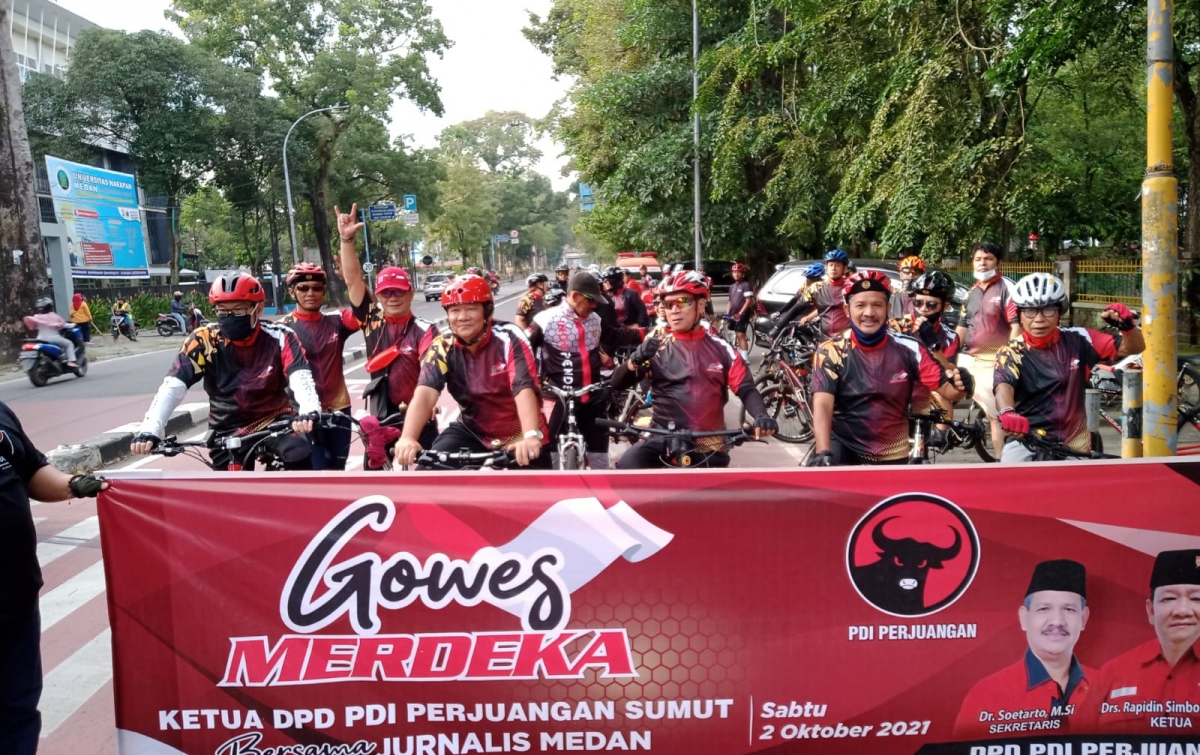 PDI Perjuangan Gowes Bersama Para Jurnalis